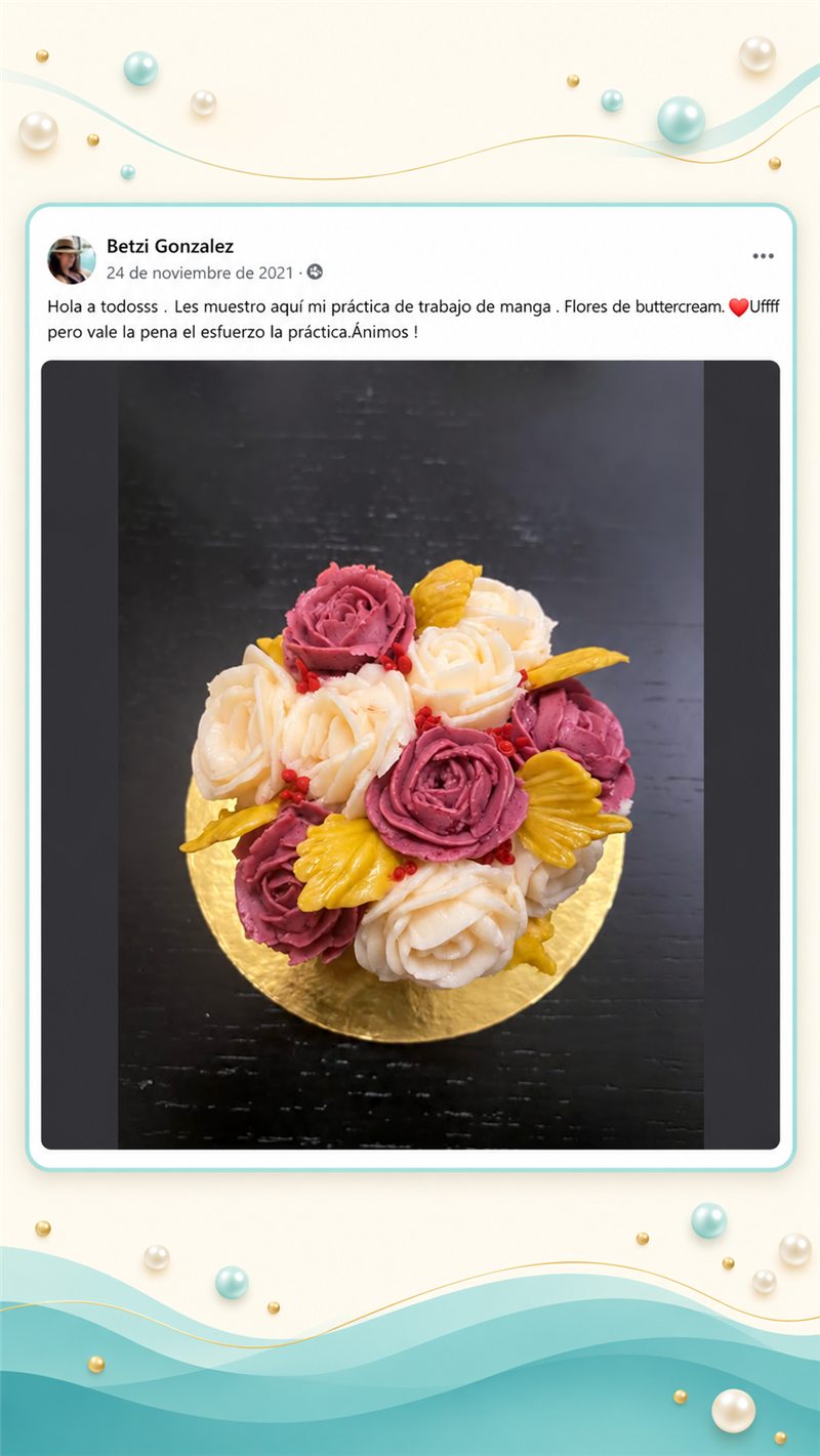 Betzi Gonzalez comparte su práctica de flores de buttercream con manga